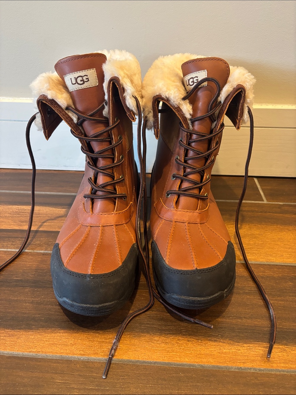 UGG Brown Lace-Up Shearling-Trim Winter Boots